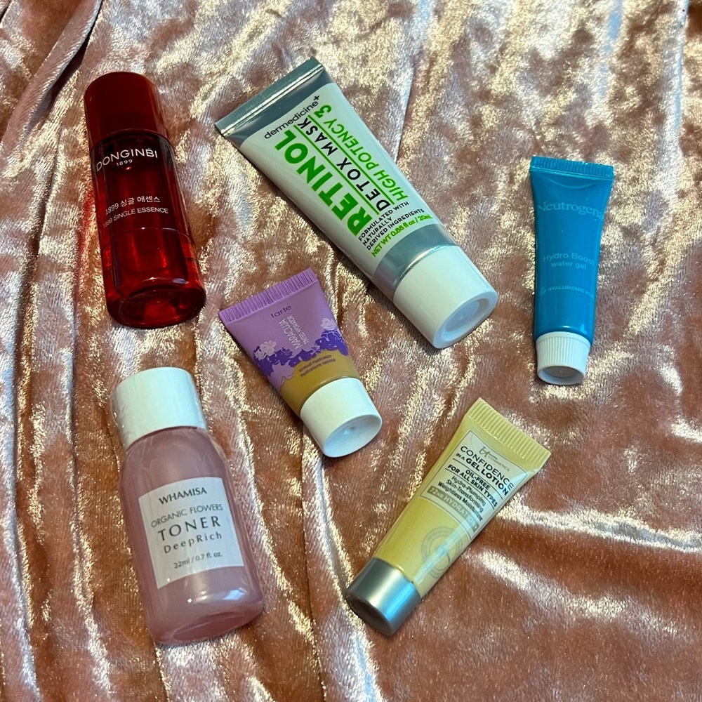 Beauty Bundle: New (tarte, Neutrogena, it Cosmetics)
